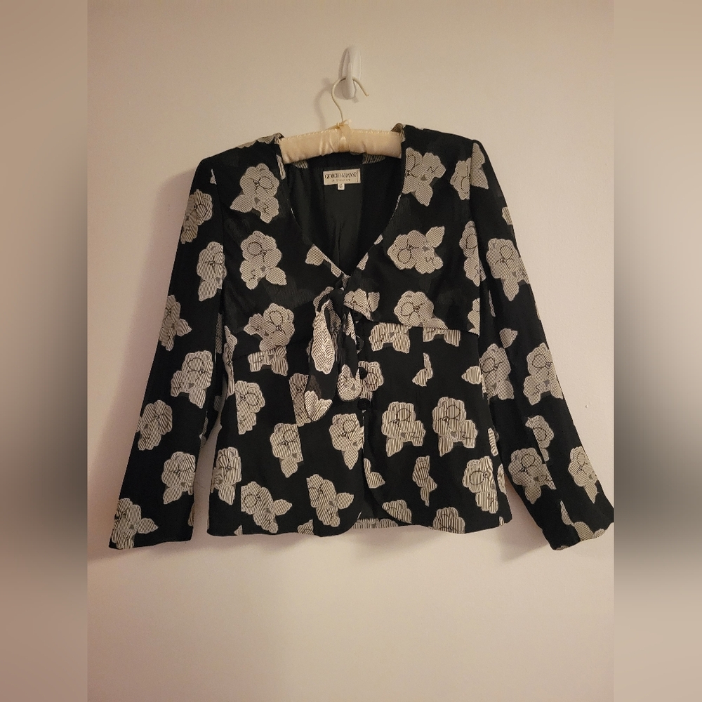 Giorgio Armani Le Collezioni Floral Silk Blouse – Size M/L